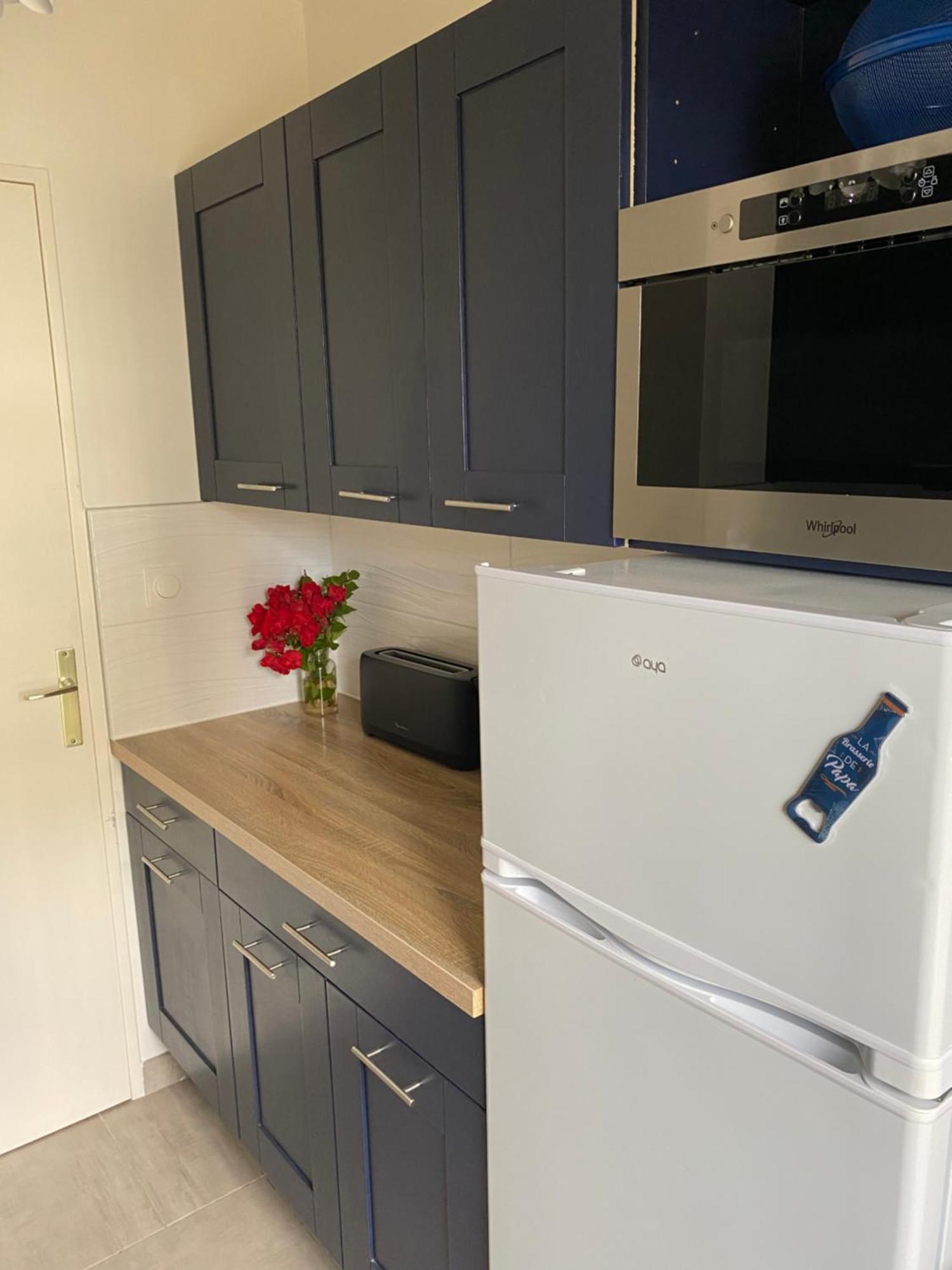 Appartement 65M2 Avec Balcon Vues Partielles Mer A 150M De La Plage Et Centre, Wifi Et Parking Prive Blonville-sur-Mer Bagian luar foto