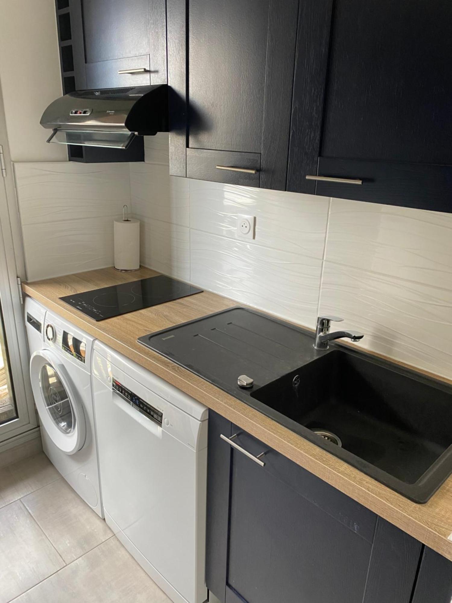 Appartement 65M2 Avec Balcon Vues Partielles Mer A 150M De La Plage Et Centre, Wifi Et Parking Prive Blonville-sur-Mer Bagian luar foto